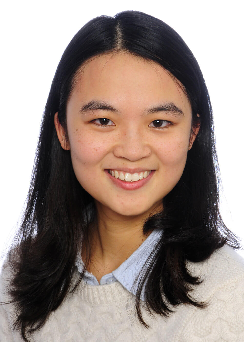 Portrait of Dr. Huiwen Gong